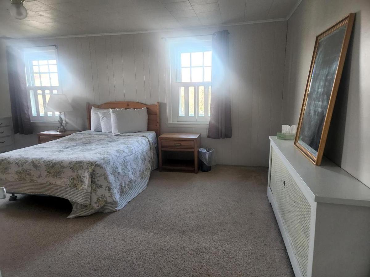 Spruce Lane Lodge And Cottages Smoketown  エクステリア 写真