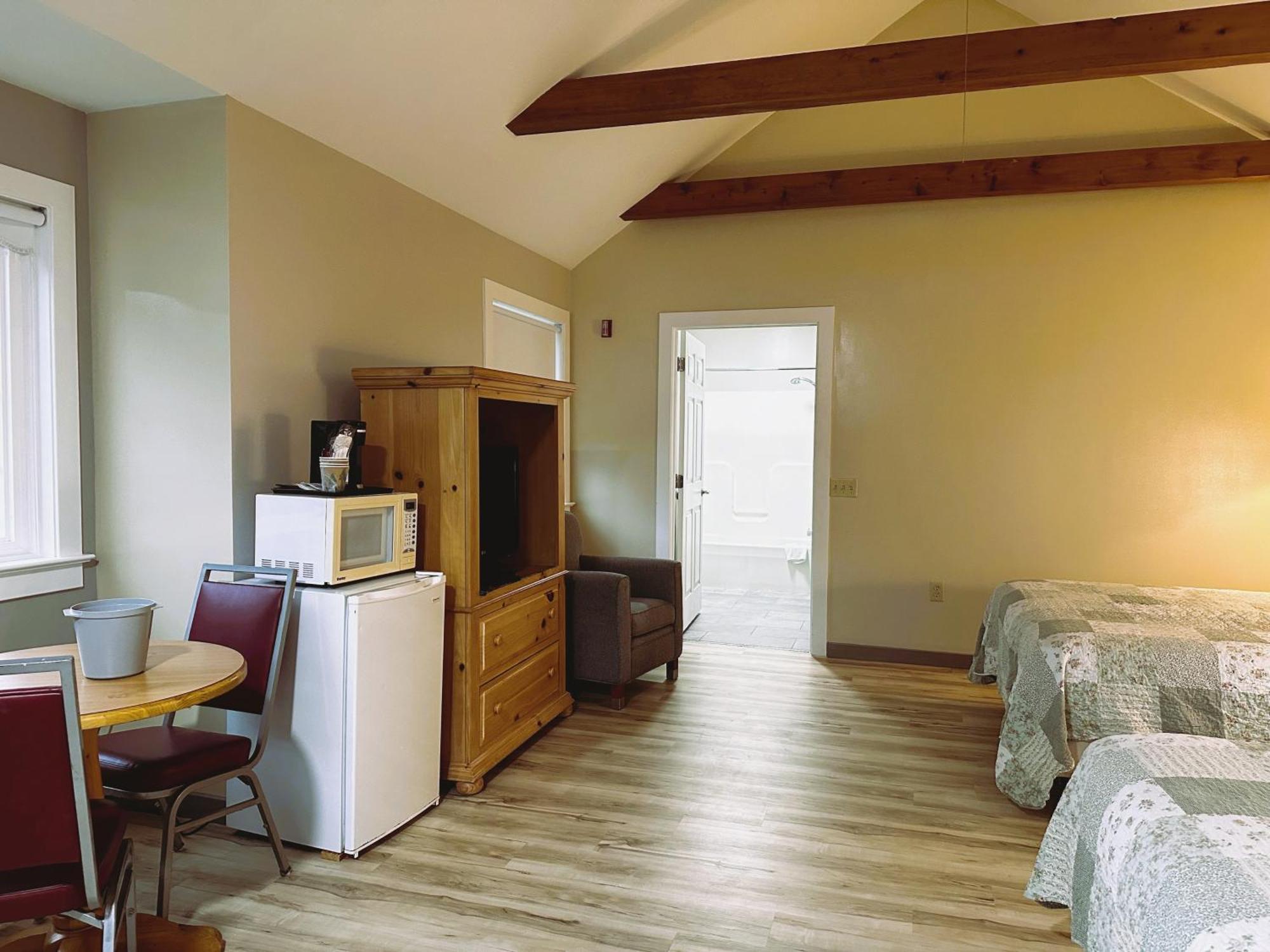Spruce Lane Lodge And Cottages Smoketown  エクステリア 写真