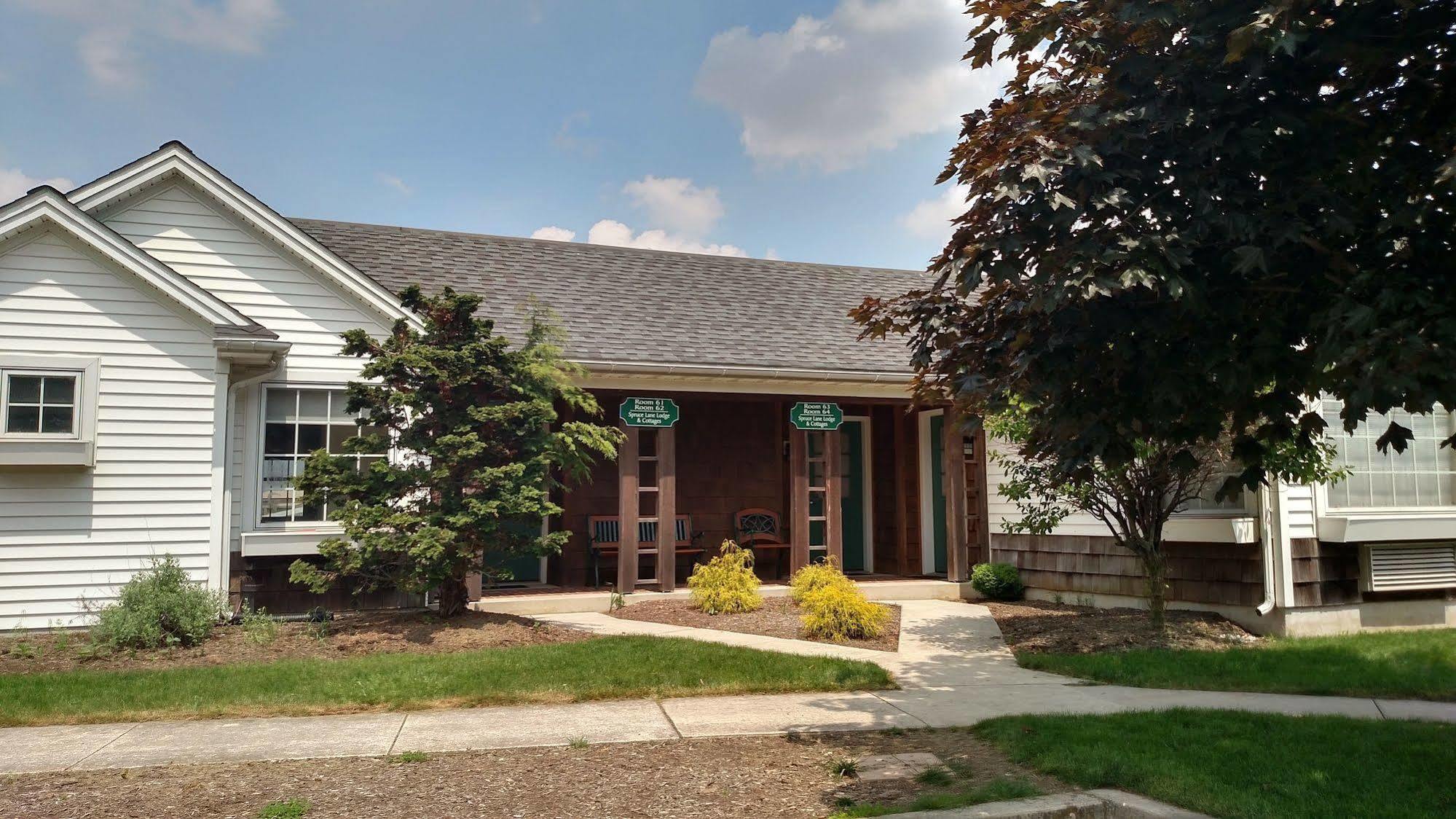 Spruce Lane Lodge And Cottages Smoketown  エクステリア 写真