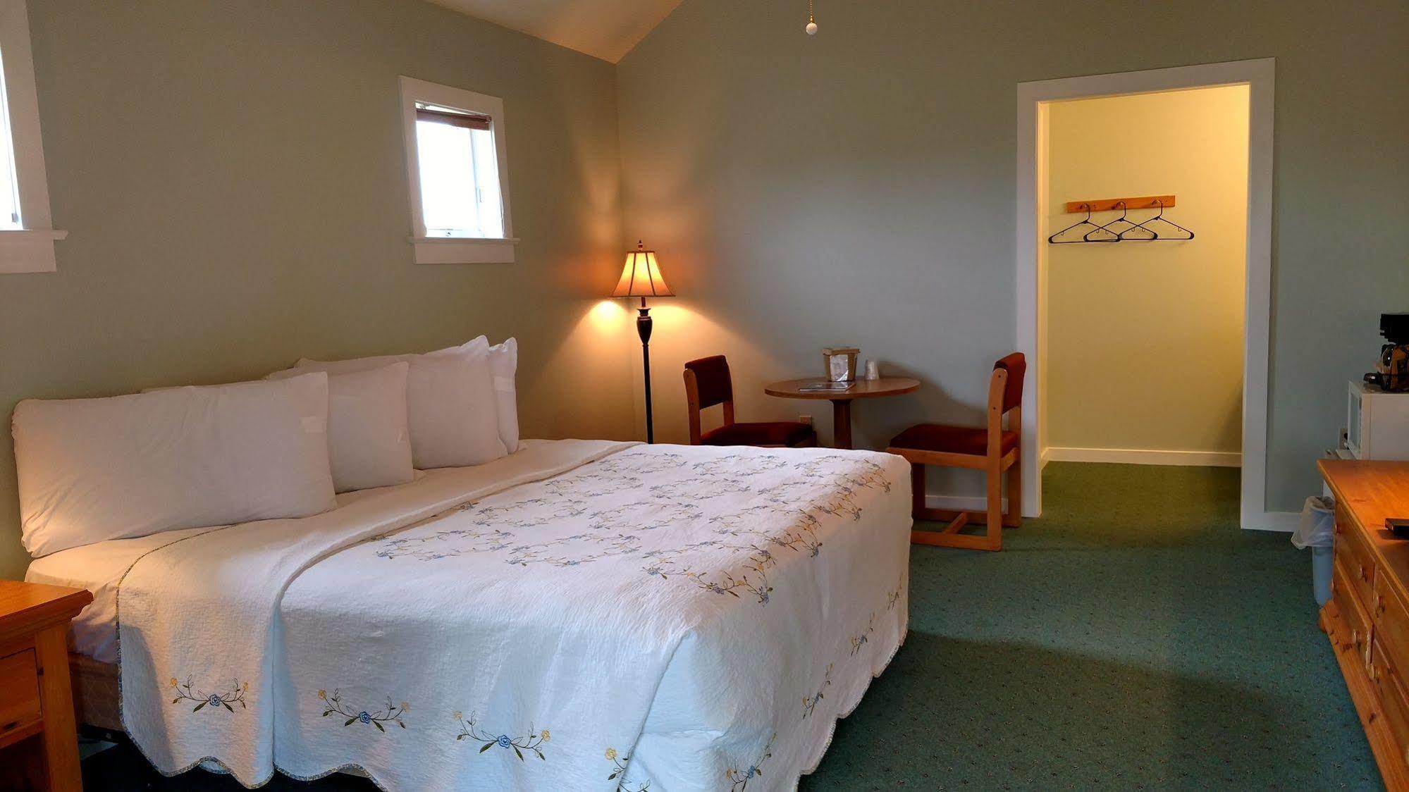 Spruce Lane Lodge And Cottages Smoketown  エクステリア 写真