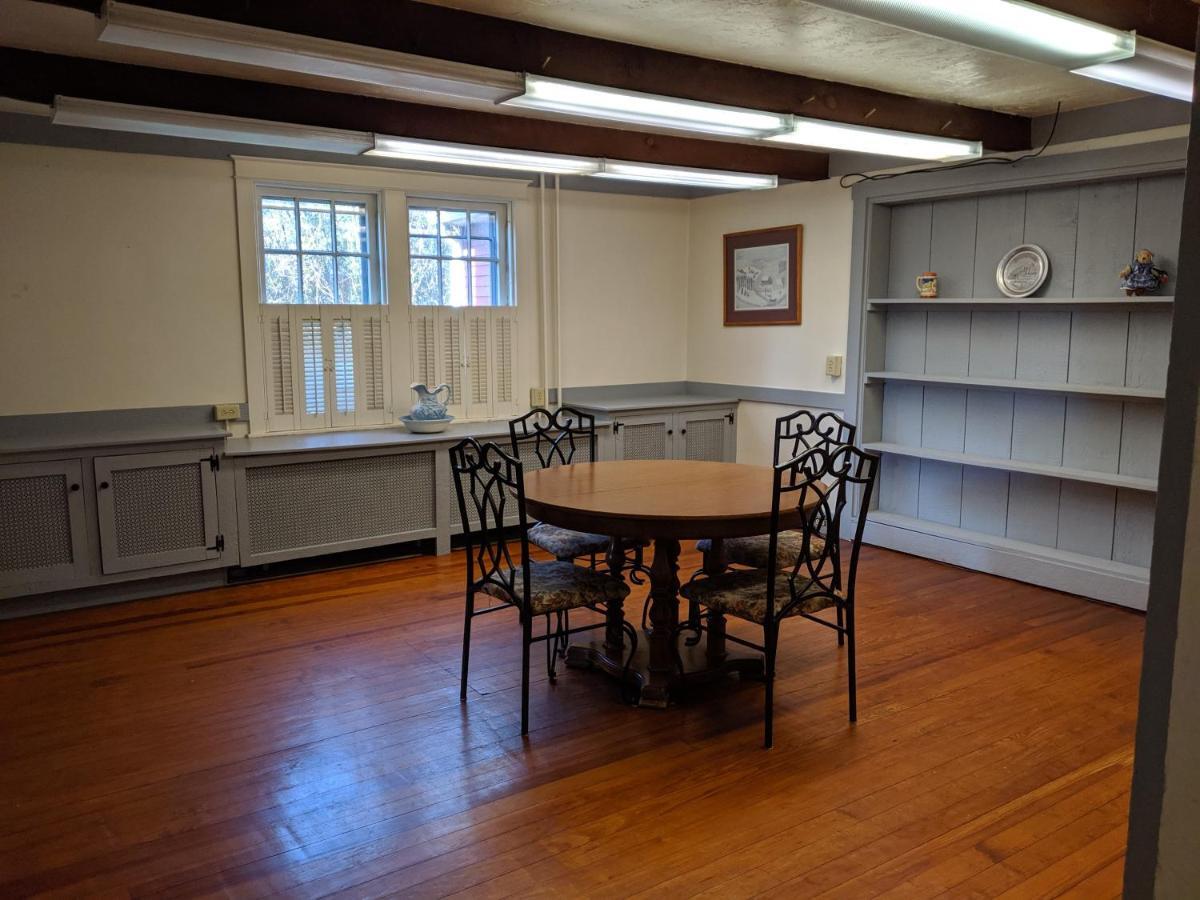 Spruce Lane Lodge And Cottages Smoketown  エクステリア 写真
