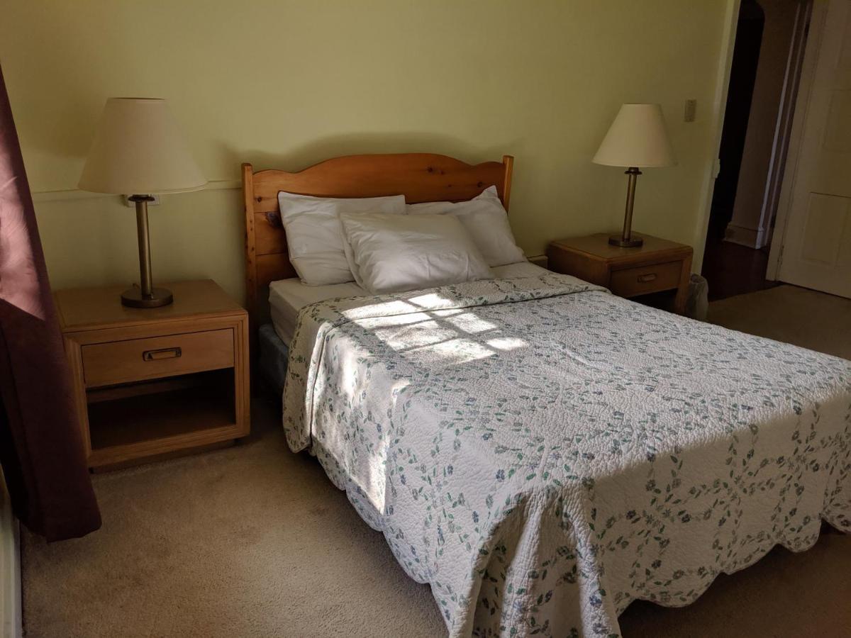 Spruce Lane Lodge And Cottages Smoketown  エクステリア 写真